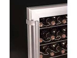Koldfront 16 Bottle Thermoelectric Wine Cooler - Platinum
