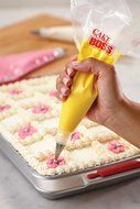 Cake Boss Decorating Tools Disposable Plastic Icing Bags, 16-Inch, 50 Count N9