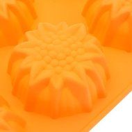 Y&amp;XL&amp;H Sunflower Shaped Silicone Cake Cookie Mould (Random Color)