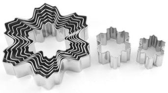 Set of 9 Nesting Stainless Steel Snowflake Cookie Cutters N3