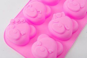6 Cavity Multi-expression Winnie Cartoon Cake Cookie Mold N4