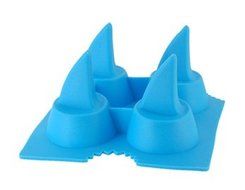 Cool Shark Fin Shape Silicone Ice Tray (Blue)