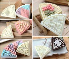 Akak Store China's Mid-Autumn Festival Moon cake Mould Set，Party Mooncake Cake Mold 5 Triangle Stamps - 50g,White N5