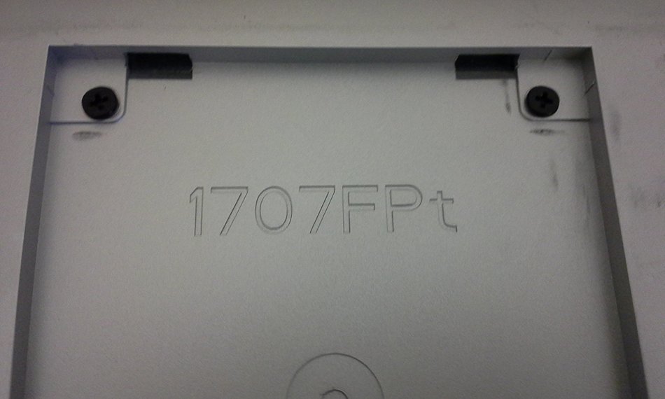 1707-FPT Dell 1707-FPT DELL 1707-FPT N2
