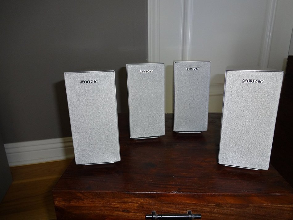 Sony Micro Satellite System - Speakermodel # Sa-ve335 N4
