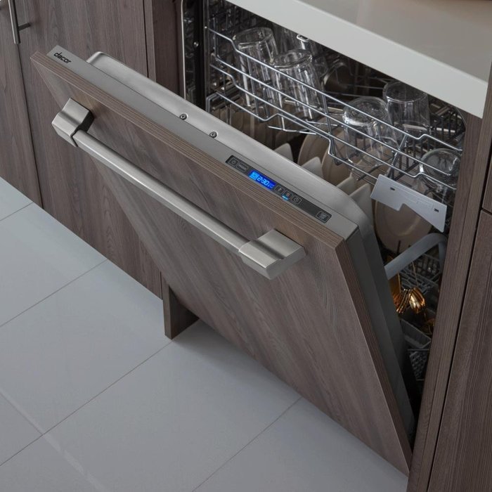 Dacor RDW24I: Renaissance 24" Integrated Dishwasher, for use with Custom Panels