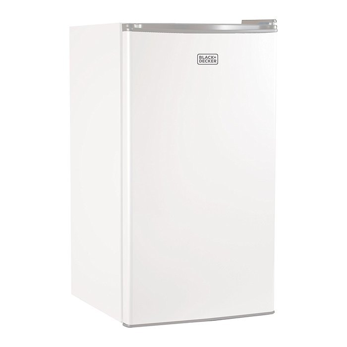 BLACK+DECKER BCRK32V 3.2 Cu. Ft. Energy Star Refrigerator with Freezer, VCM N4