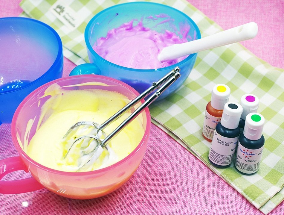 Astra Gourmet 3-Piece Batter Cream Color mixing bowls Set(Random Color) N2
