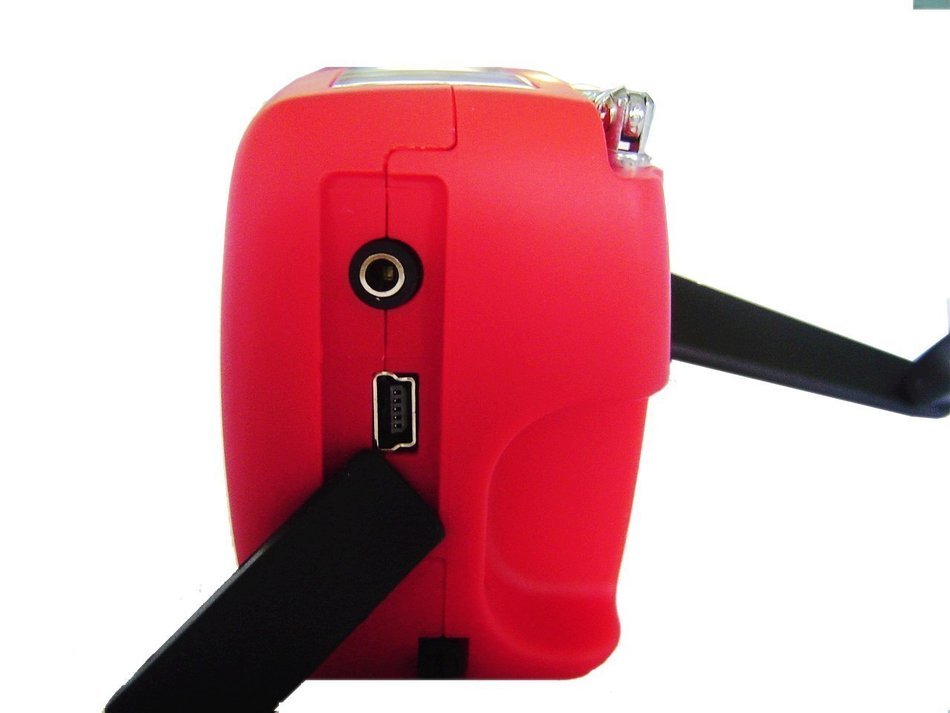 iRonsnow IS-088 Dynamo Emergency Solar Hand Crank Self Powered AM/FM/NOAA Weather Radio, LED Flashlight, Smart... N34