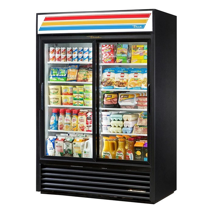 True GDM-47-LD Glass Door Merchandiser, 33 Degree F to 38 Degree F