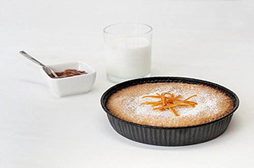 Paper Baking Round Pie Molds Easy Baking /Easy Release No Need To Spray Color Black Size B 7 51/64 x H 63/64"...