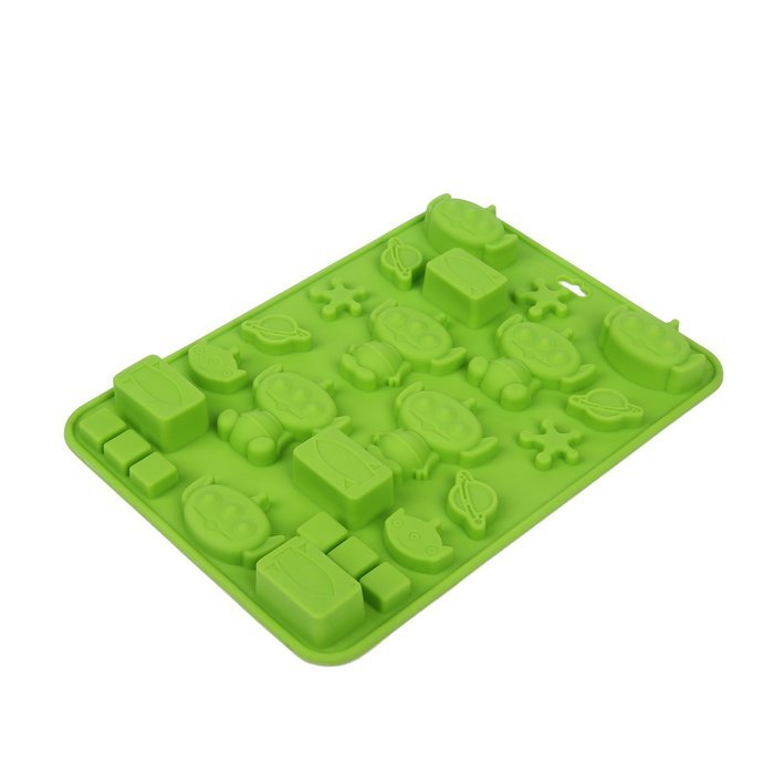 Ebake Reusable Cartoon Winnie Silicone Mold for Cake, Chocolate, Jelly, Candy and Ice cubes (Yellow) N8