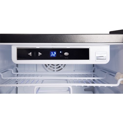 EdgeStar 113 Can Beverage Center Stainless Door