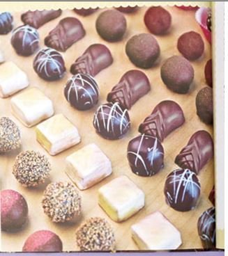 Candy Making Bundle with Heart / Round Candy Molds and "The Sweet Book of Candy Making" N4