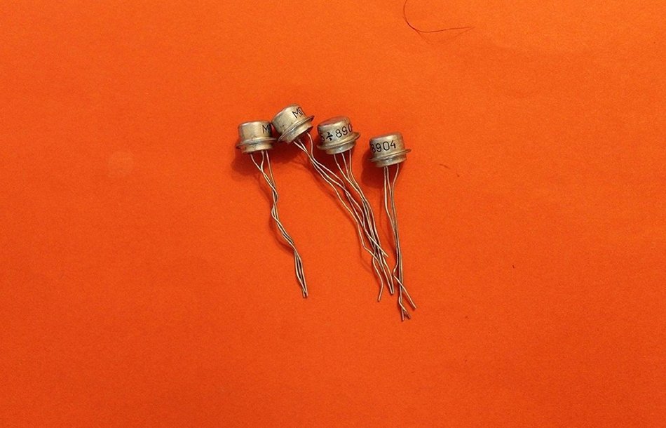 Transistors Germanium MP20B analogue 2N109, 2N59, 2N60, AC125 USSR 10 pcs N2