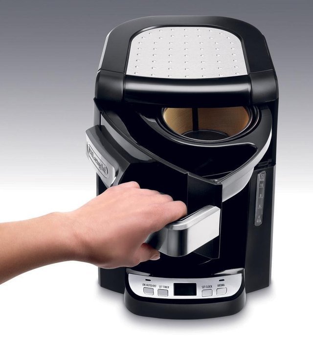 Delonghi 10 Cup Programmable Auto Drip Coffee Maker with Thermal Carafe & Aroma Button, Pause and Serve Function... N3