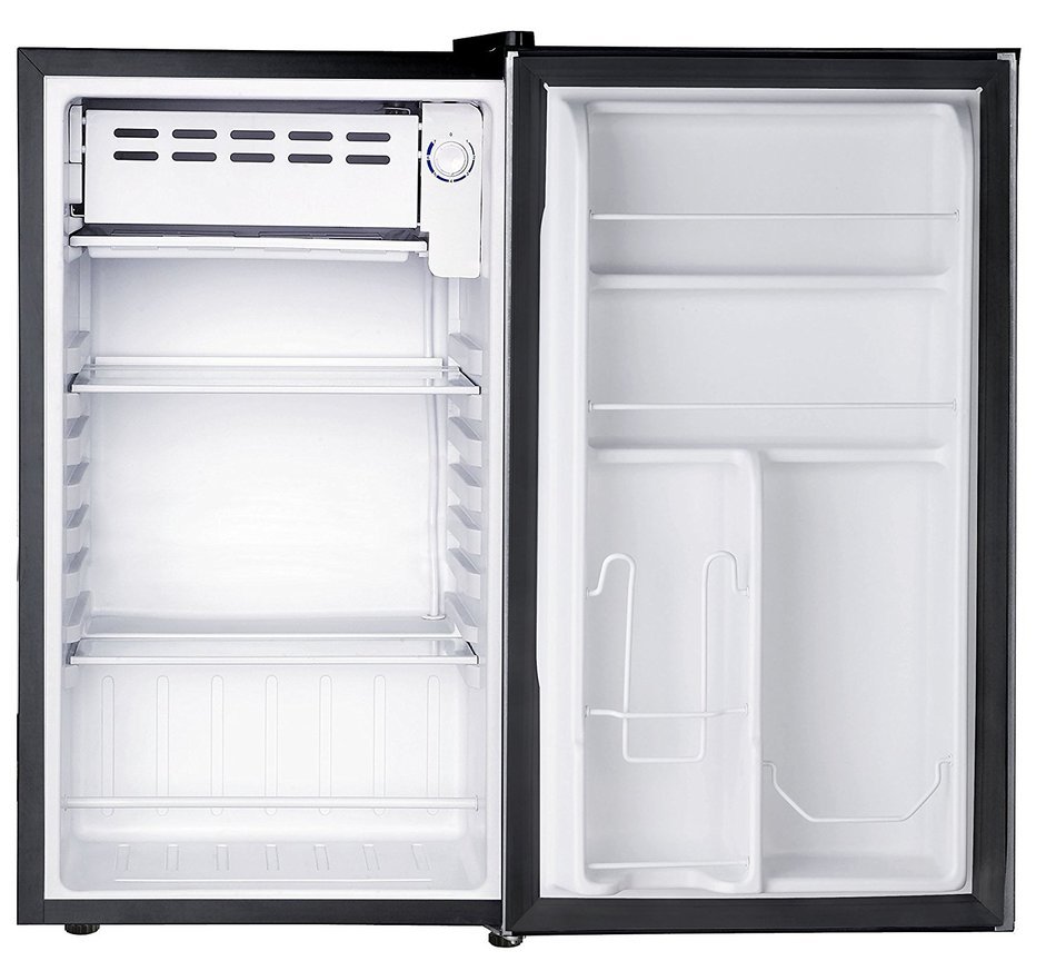 RCA - IGLOO 3.2 CU FT Platinum Fridge