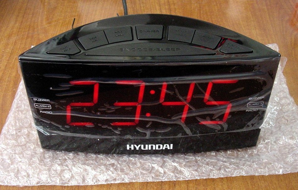HYUNDAI DUAL ALARM CLOCK RADIO 1.8" DISPLAY N5