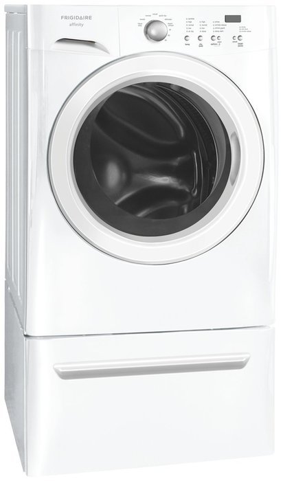 Frigidaire FASG7021NW: Frigidaire Affinity 7.0 Cu. Ft. Gas Dryer featuring Ready Steam