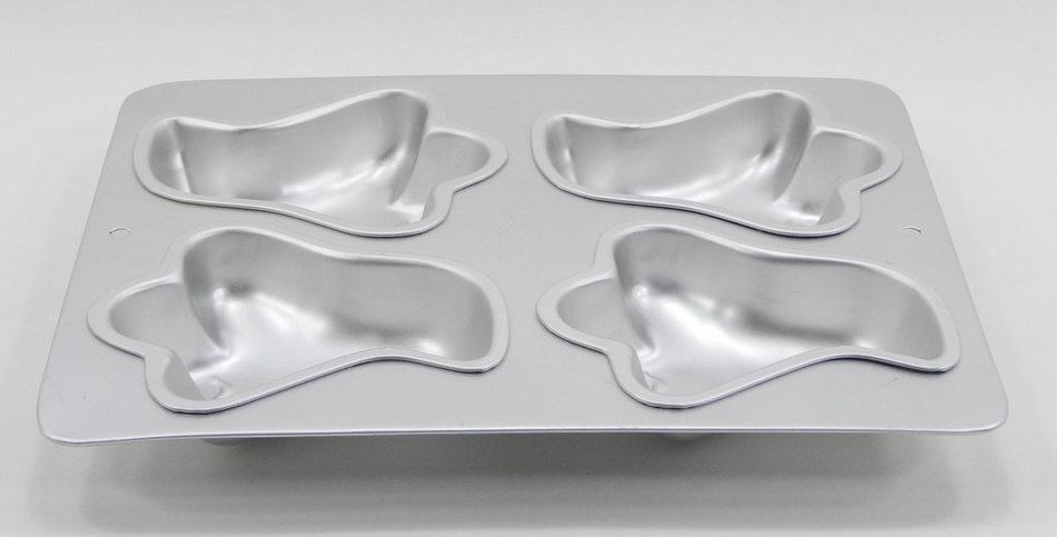 Wilton Little Ghosts Cake Pan N4