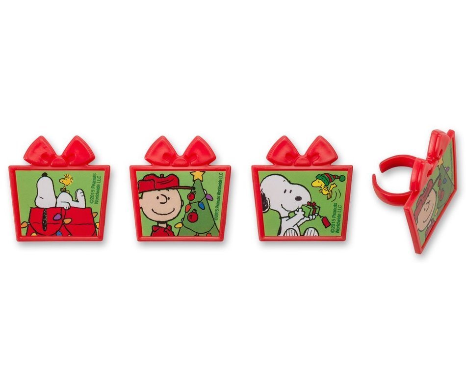 DecoPac Peanuts Christmas Presents Cupcake Rings (12 Count)