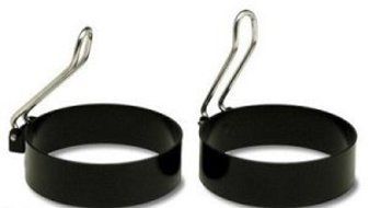 Amco Houseworks Round Egg Rings Set of 2, Non Stick Stainless Handle, Pancakes 2