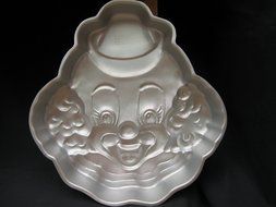 Wilton Happy Clown Cake Pan