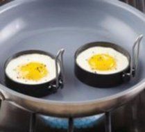 Amco Houseworks Round Egg Rings Set of 2, Non Stick Stainless Handle, Pancakes 2 N4