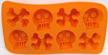 Pirate Themed Skull and Cross Bones Party Favor Ice / Chocolate Mold Tray - Measures Approximately 4&quot; by 8&quot;