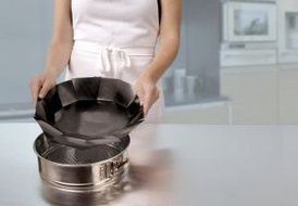 Cooks Innovations Non-Stick Round Cake Pan Liner