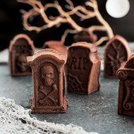 Nordic Ware Tombstone Cakeletes