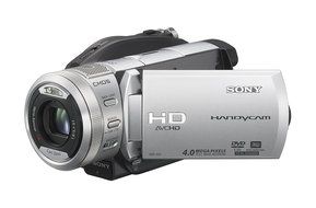 Sony HDR-UX1 AVCHD 4MP High-Definition DVD Camcorder with 10x Optical Zoom (Discontinued by Manufacturer) N4