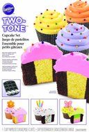 Wilton Two Tone Cupcake Baking Set 12 cavity with inserts bakeware kit