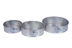 Swift Faringdon Collection Bakers Pride Springform Cake Tins Carbon Steel Sizes: 18 cm, 22 cm, 26 cm Set of 3