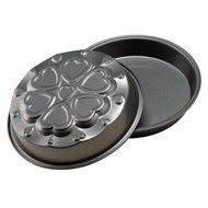 Create N Celebrate 2-piece metal 9 Inch heart cake pan