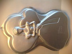 Wilton Cake Pan: Evening/Enchanted Barbie (#2105-8910)
