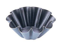 Matfer 10-Fluted Nonstick Brioche Mold, 3-1/8-by-1-1/4-Inch, 12-Pack
