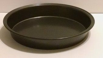 Premium Bakeware Collection 9 Inch Round Nonstick Cake Pan