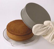 Kai Teflon Select Processing Decoration Cake Pan 18cm (DL-0130)