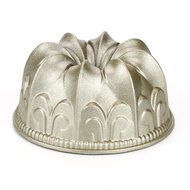 Ezeso Non-Stick Carbon Steel Cake Bundt Pan for Baking,Bakeware (Lily)
