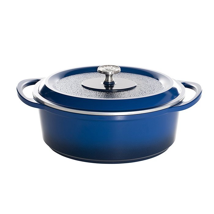 Nordic Ware Pro Cast Traditions Enameled Oval Roaster with Cover, 5.5-Quart, Midnight Blue N2
