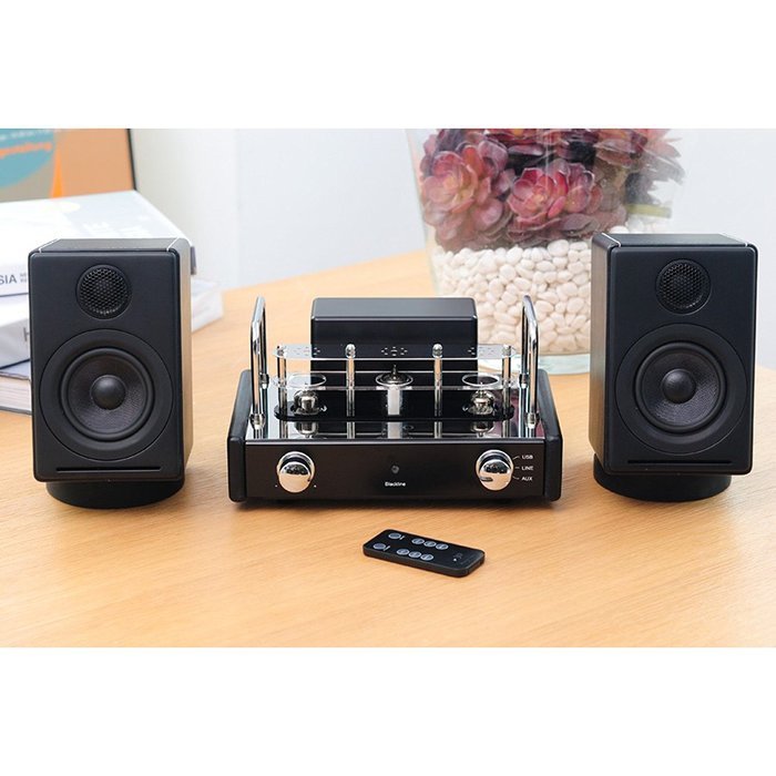 Blue Aura - V30 - Vacuum Tube Amplifier System N2