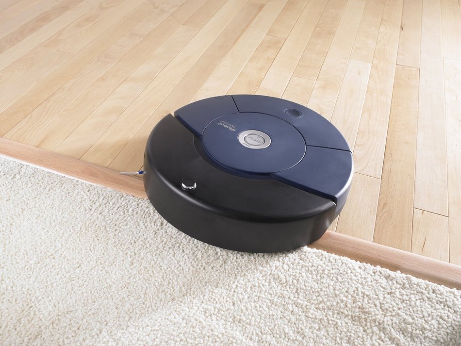 iRobot 44001 Roomba Vacuum-Cleaning Robot