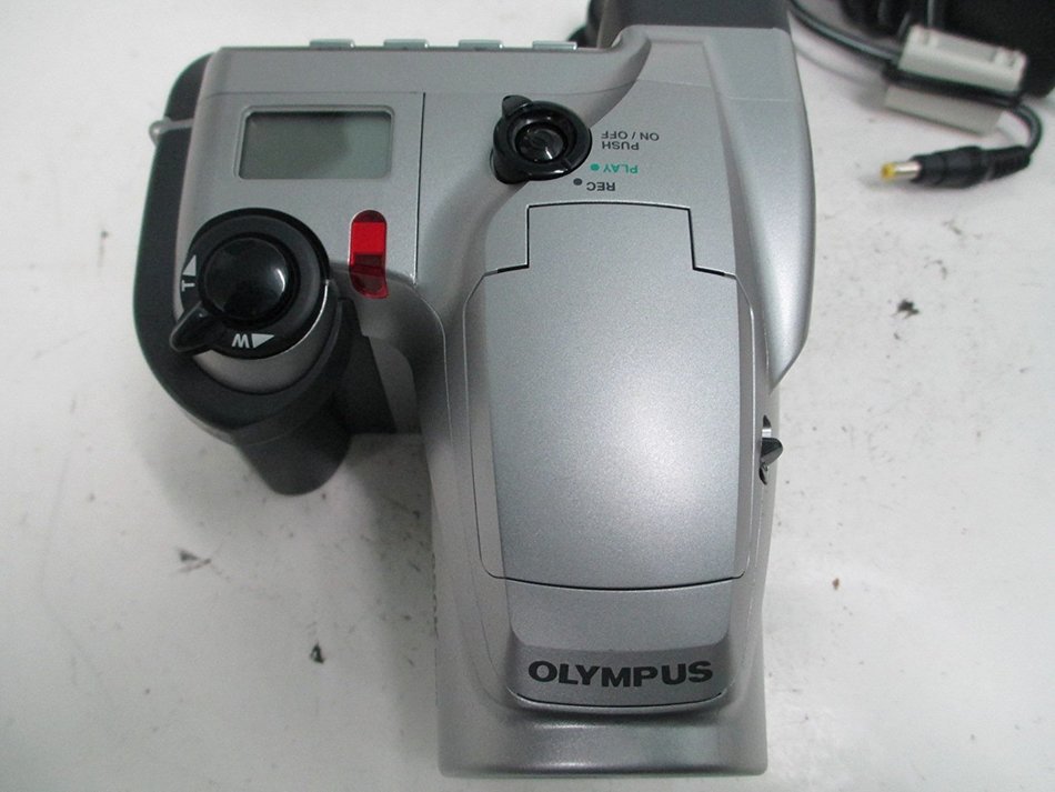 Olympus D-500L Digital Camera 850K Pixels Progressive CCD N3