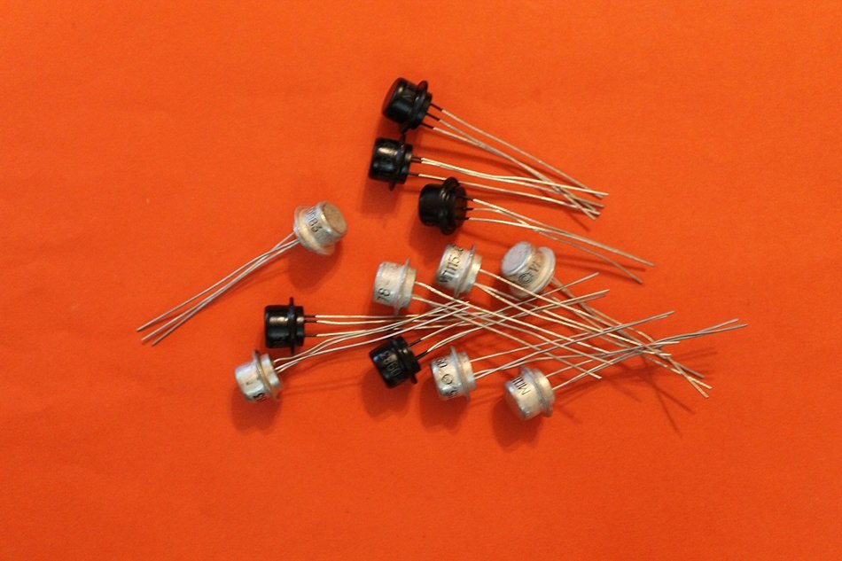 Transistors silicon MP115 USSR 30 pcs