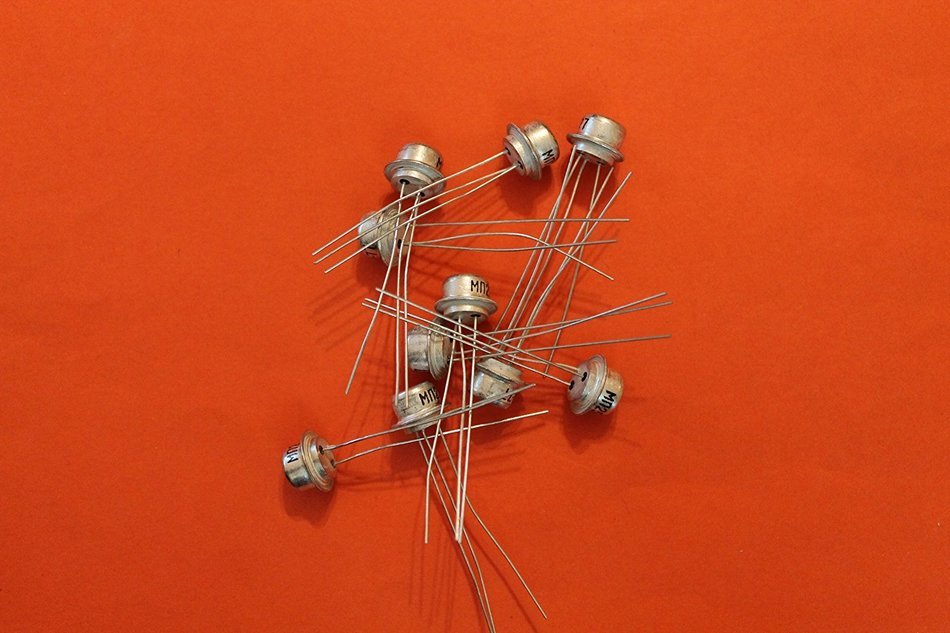 Transistors Germanium MP25 analogue 2N519A, 2N520A, 2N520 USSR 25 pcs