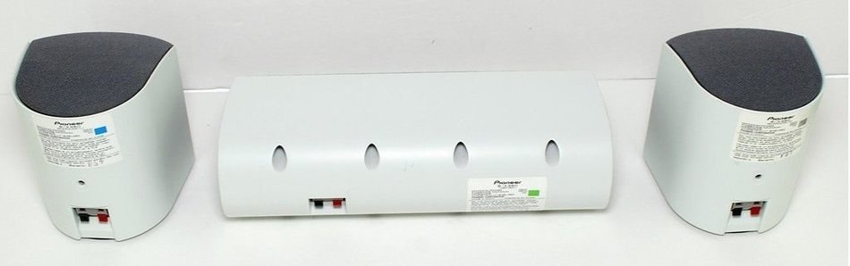 PIONEER 3 SPEAKER SURROUND SYSTEM 100W - 2 x S-X360 SATELITES AND A CENTER N2