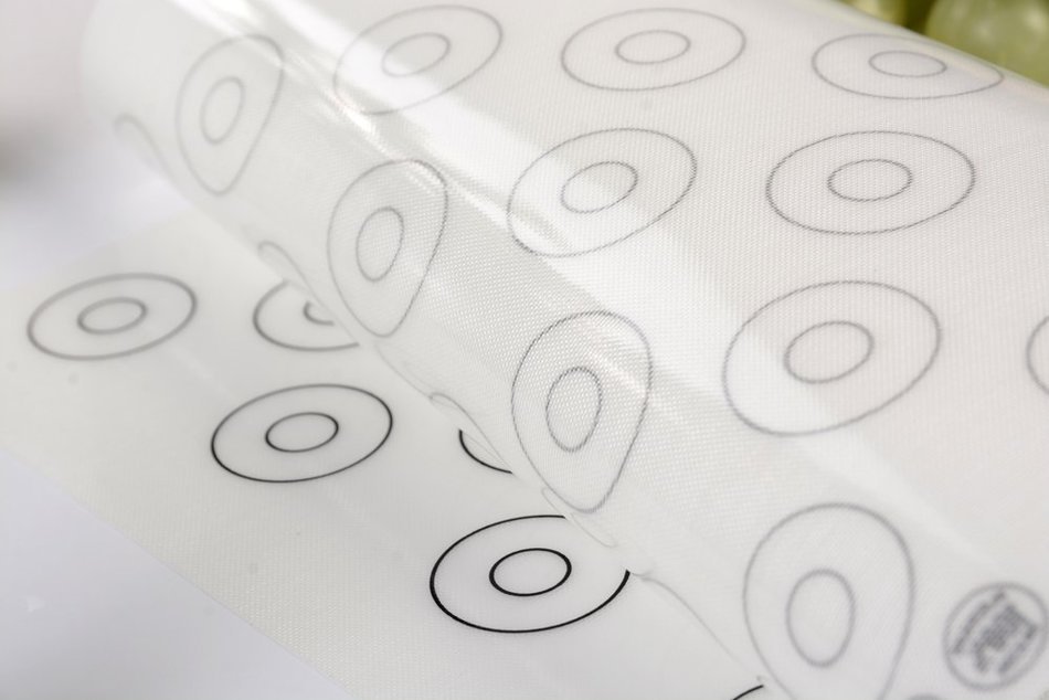 100% food grade silicone baking mat for macaron 44 circles white 11.8 X 15.7 inch N18