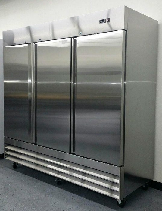 81" Freezer Three Locking Doors Commercial Restaurant - 72 Cu. Ft. - 304 Grade Stainless Steel - Digital Control... N5