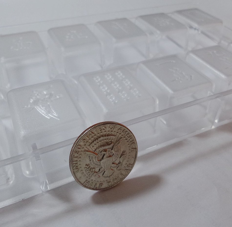 Yunko Baking Mahjong 1:1 DIY Chocolate Mold High Quality Hard Plastics Cake Decoration Mold Candy Mold N2